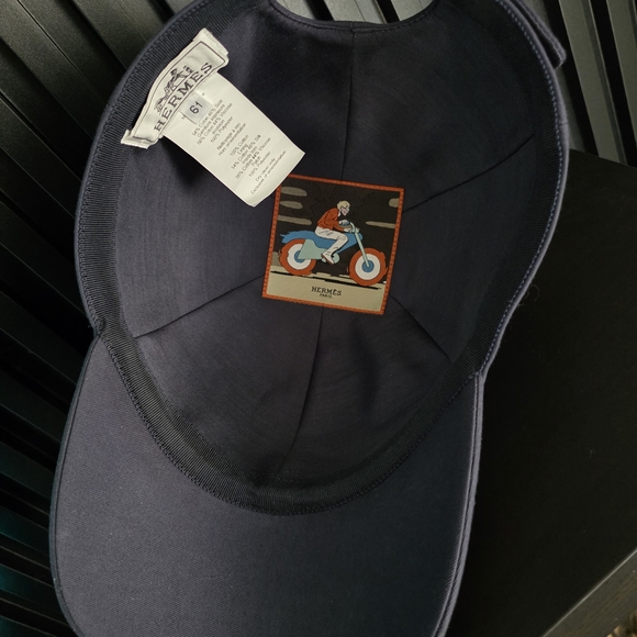 HERMES RILEY H DROIT CAP - Picture 4 of 8